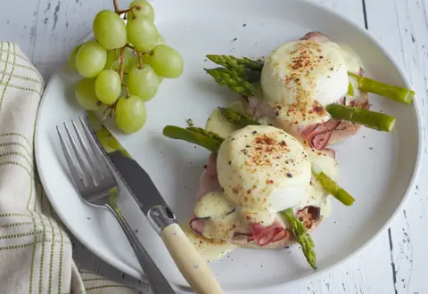Après 60 ans, des repas qui préservent la force